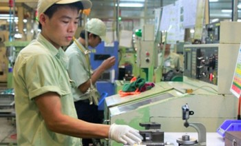 Bình Dương chú trọng phát triển công nghiệp bền vững