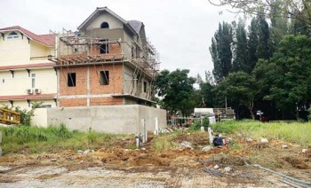 Vì sao tiền cứ đổ vào đất? Giá đất liên tục “nhảy múa”