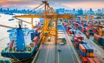 Kinh tế trong nước tiếp tục là động lực cho sự tăng trưởng