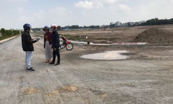 Bán Gấp Đất Thổ Cư 100%  Mặt Tiền D769 860tr/100m2,SHR, Đối diện trường